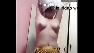 Sexy Pinay College Student, Ipinakita Ang Katawan-1